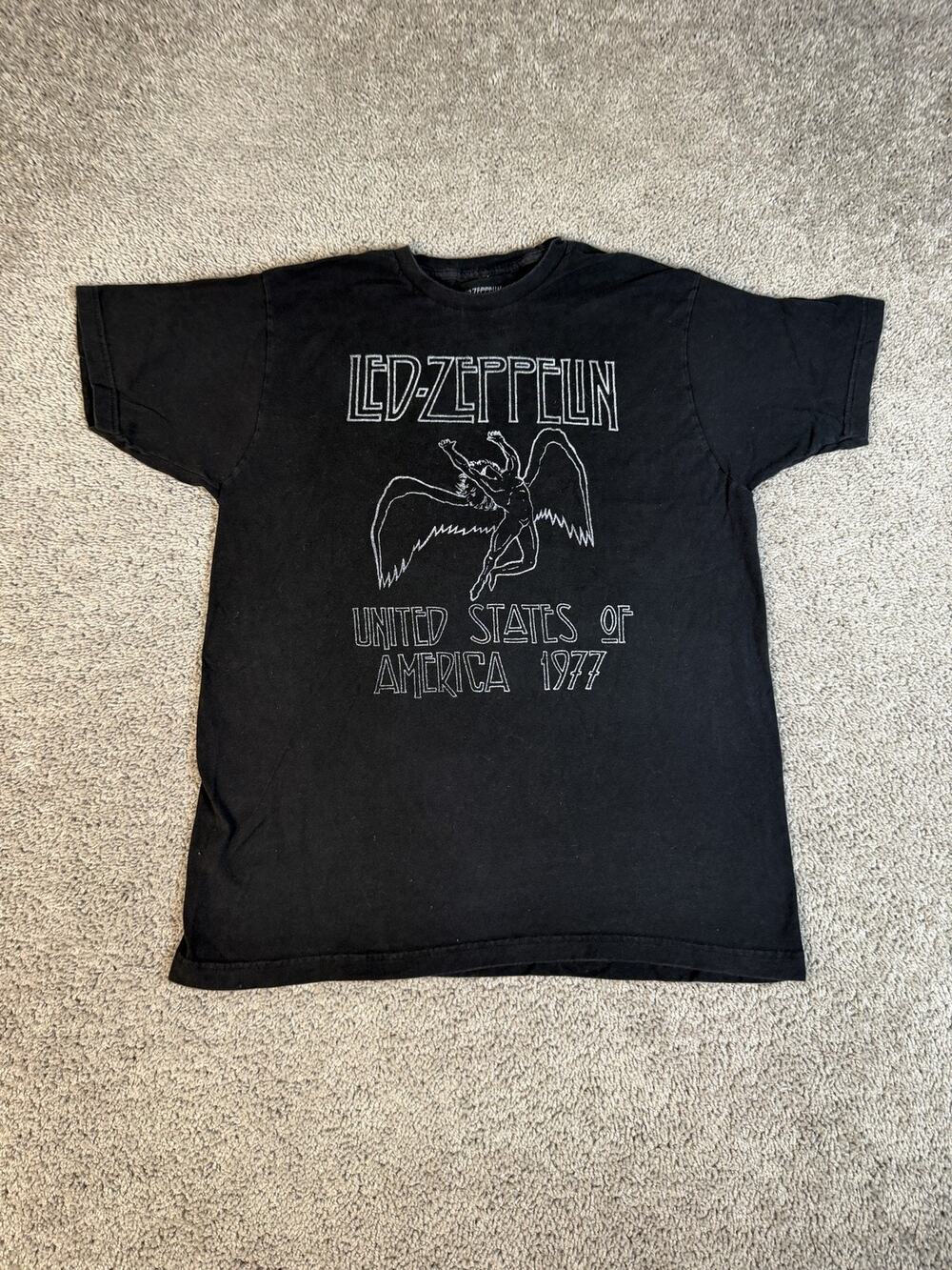 Led Zeppelin Shirt Mens L Black Graphic Crew Neck Cotton 1977 Tour Tagless